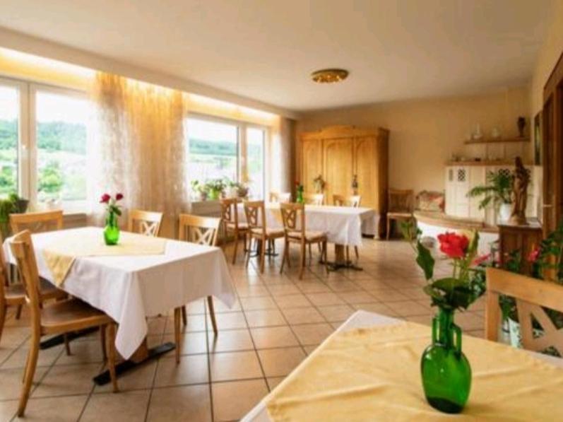 Chateau-De-La-Moselle Kinheim Экстерьер фото